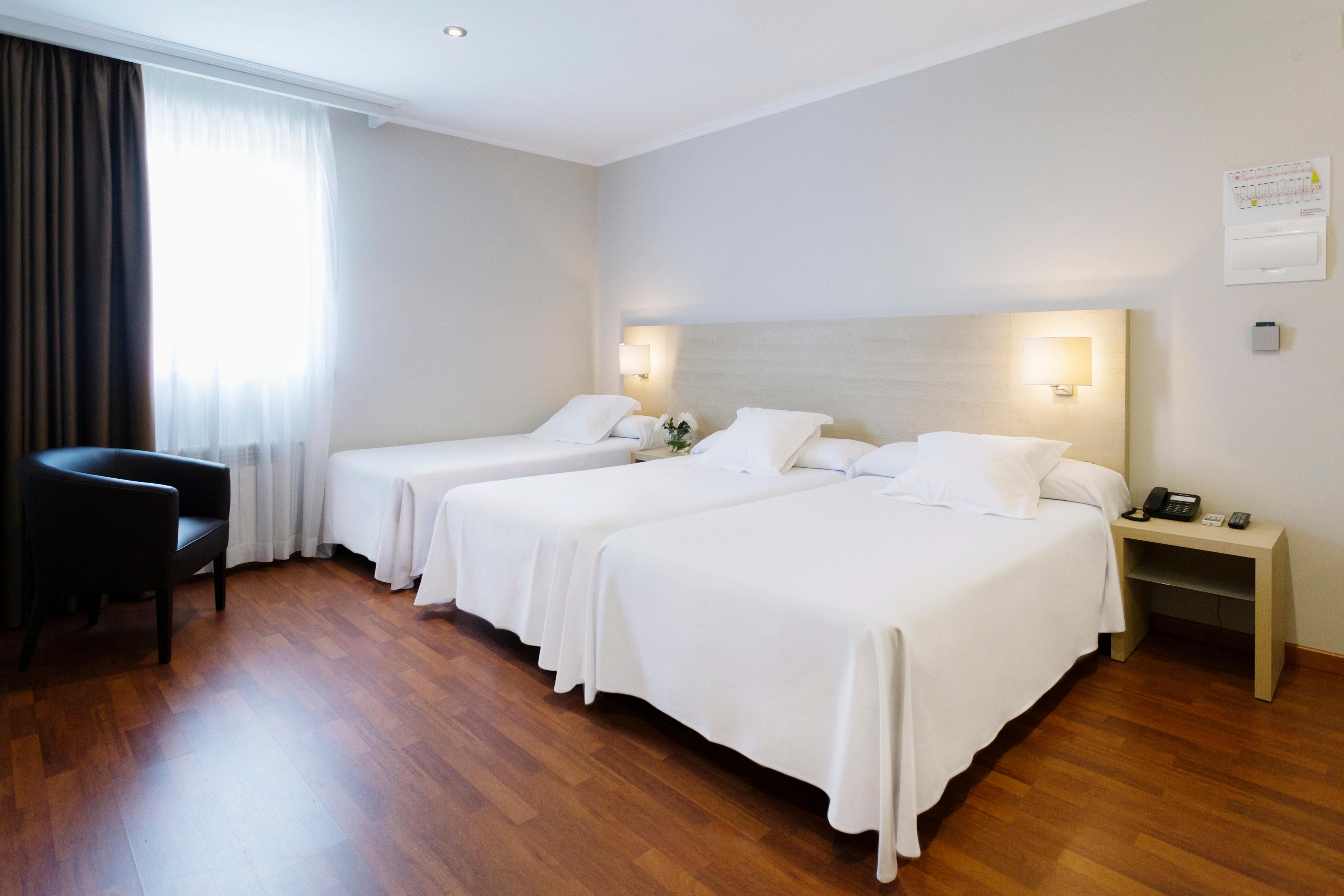 פרול Hotel Valencia מראה חיצוני תמונה