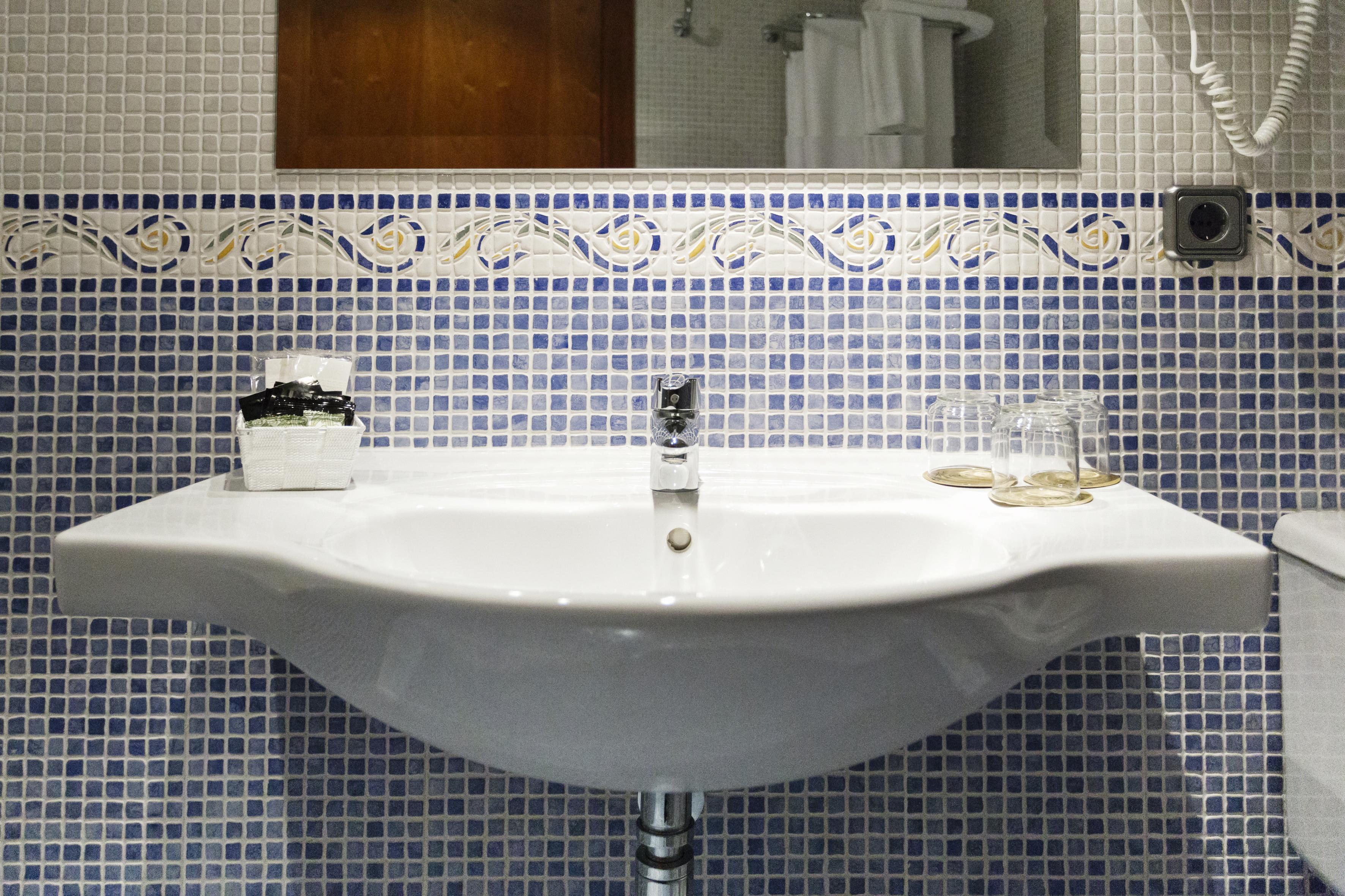 פרול Hotel Valencia מראה חיצוני תמונה