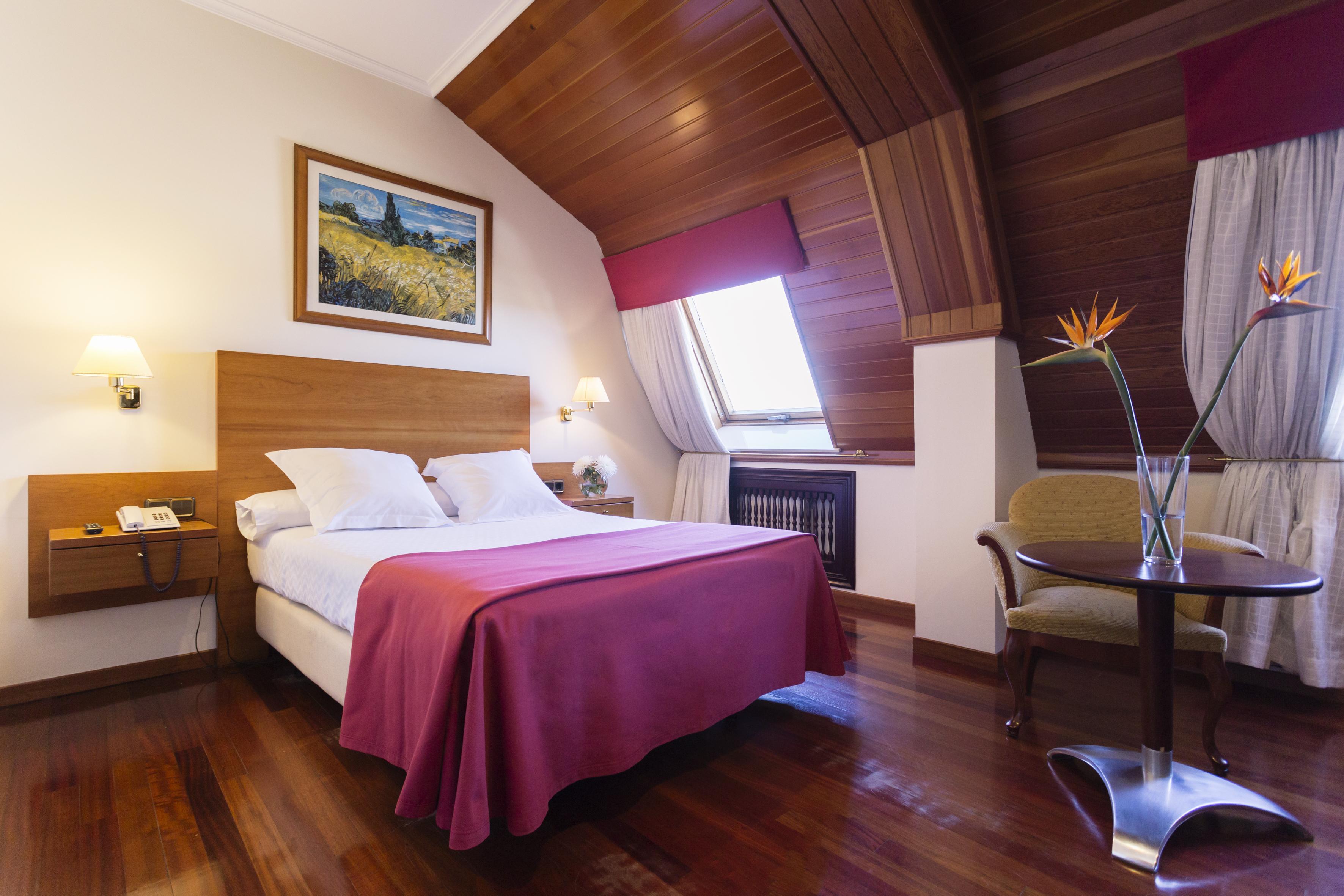 פרול Hotel Valencia מראה חיצוני תמונה