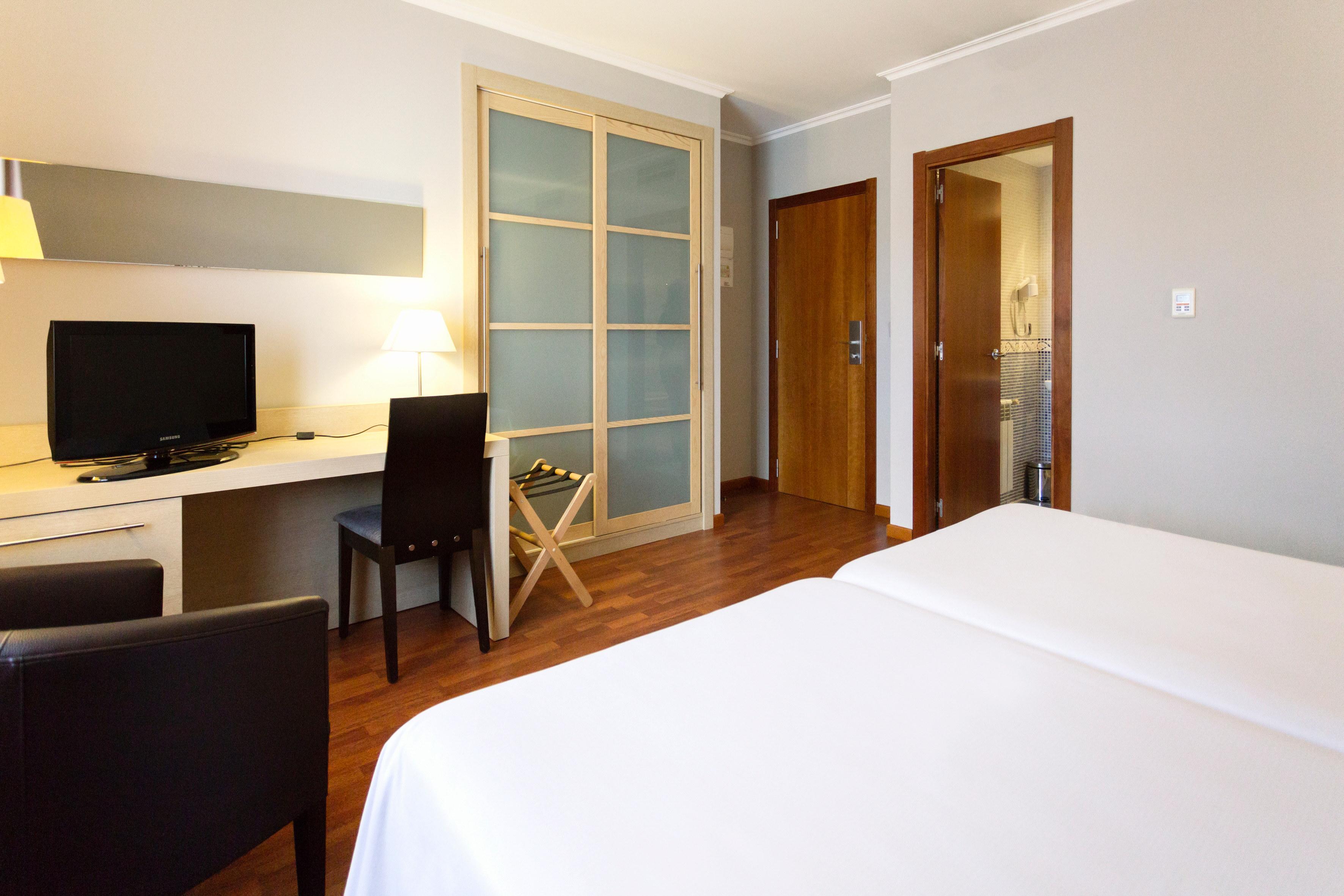 פרול Hotel Valencia מראה חיצוני תמונה