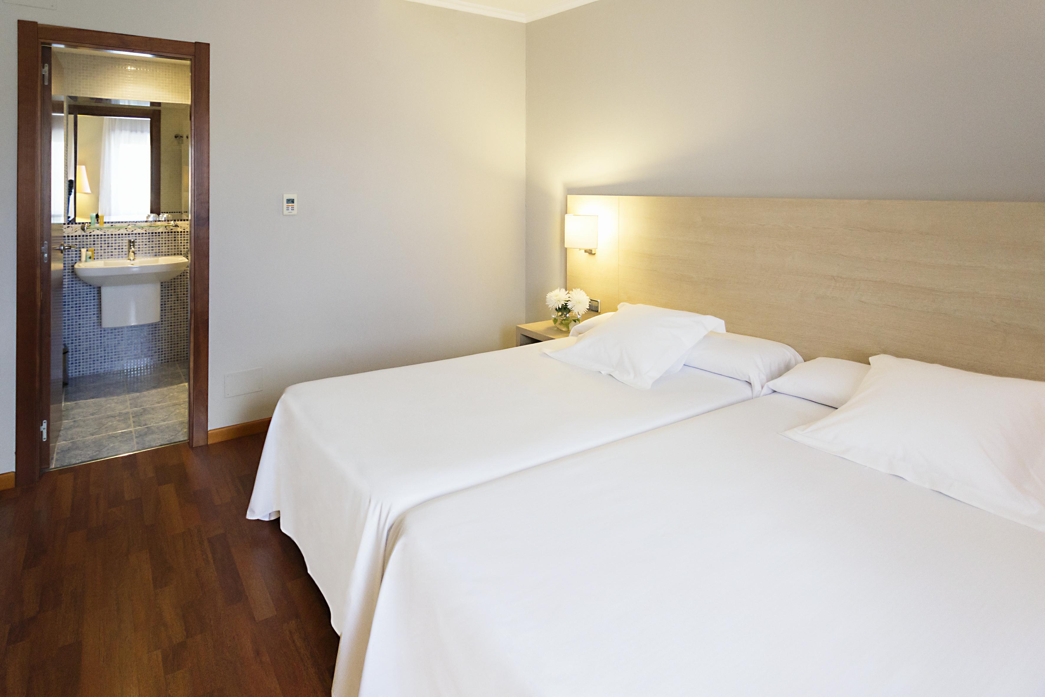 פרול Hotel Valencia מראה חיצוני תמונה