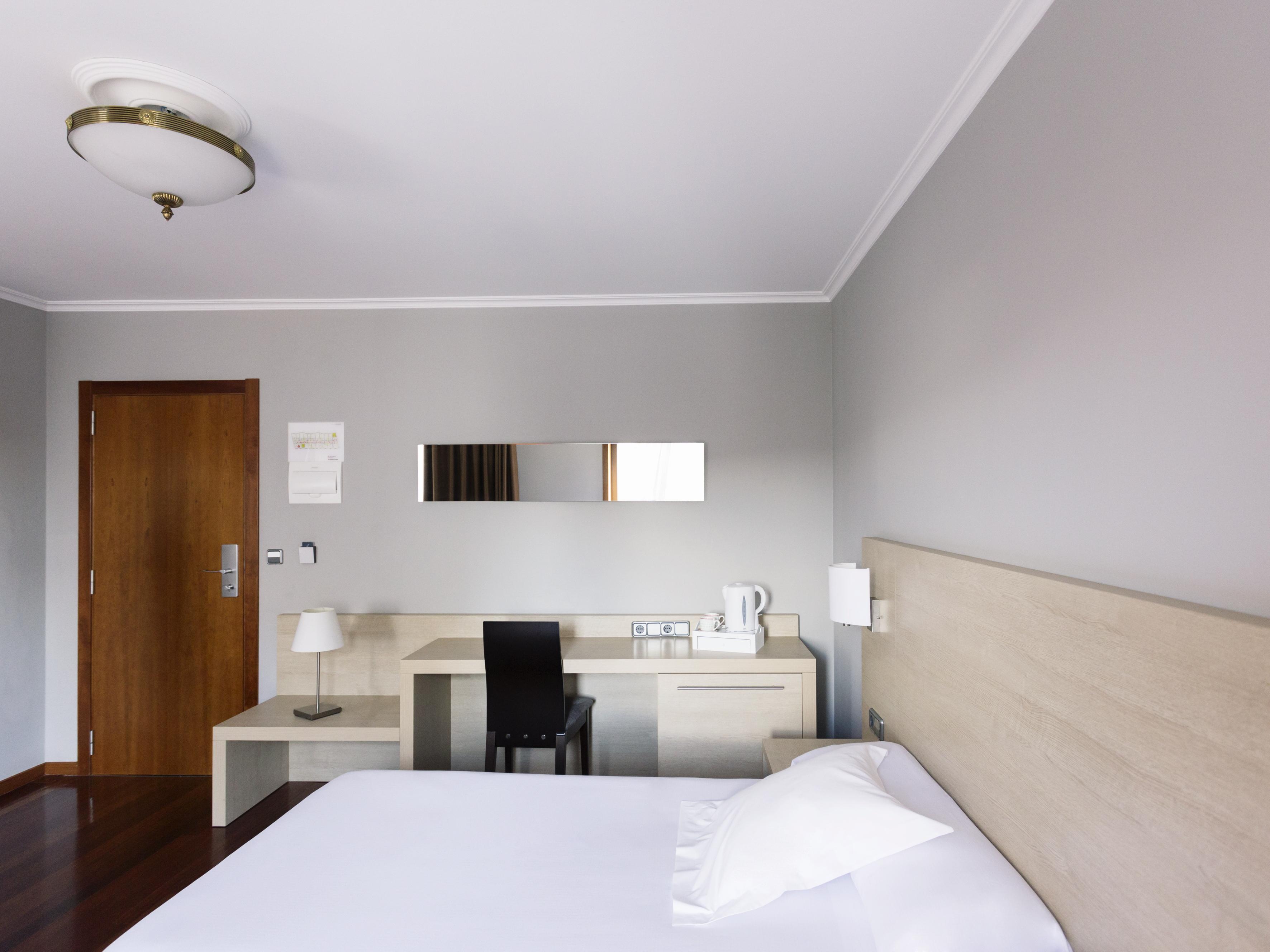פרול Hotel Valencia מראה חיצוני תמונה