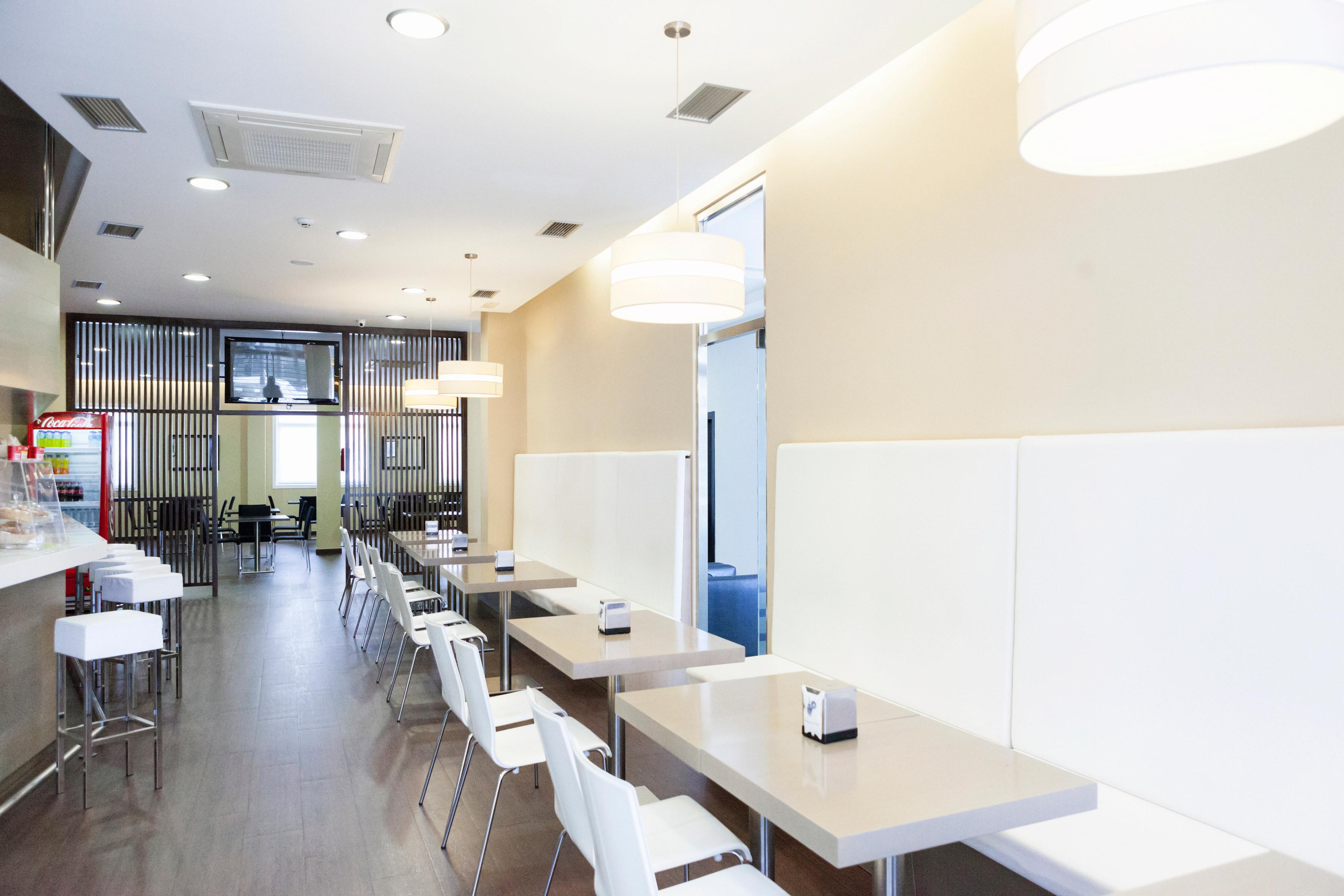 פרול Hotel Valencia מראה חיצוני תמונה