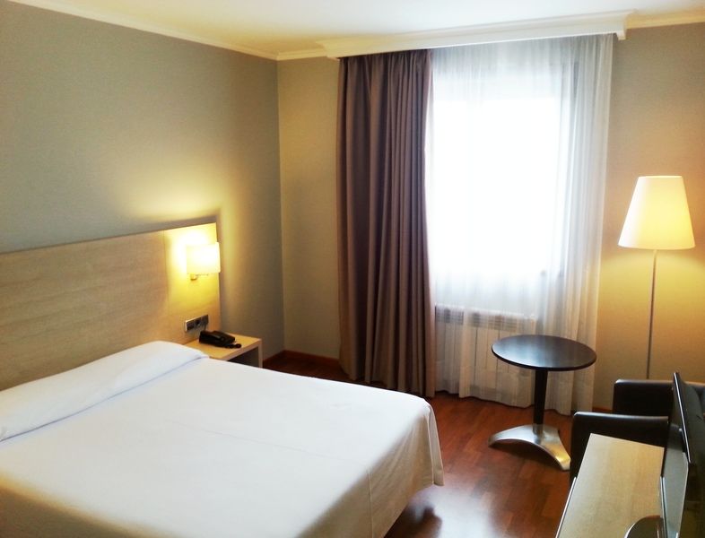 פרול Hotel Valencia מראה חיצוני תמונה