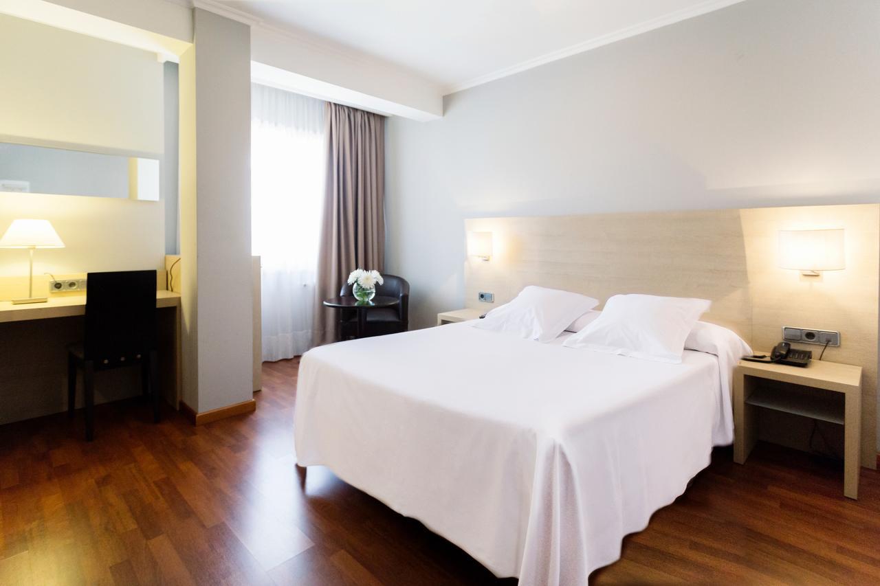 פרול Hotel Valencia מראה חיצוני תמונה